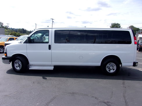 Used 2016 Chevrolet Express 3500 LT w/ LT Preferred Equipment Group image 2
