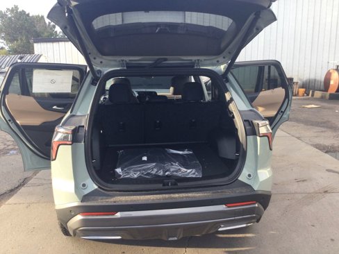 New 2026 Chevrolet Equinox ACTIV w/ Convenience Package III image 13