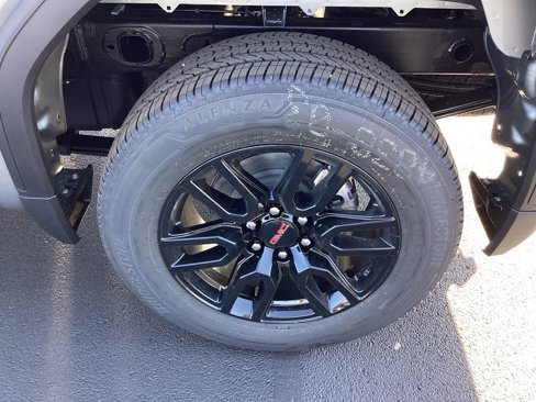 New 2026 GMC Sierra 1500 Elevation image 11