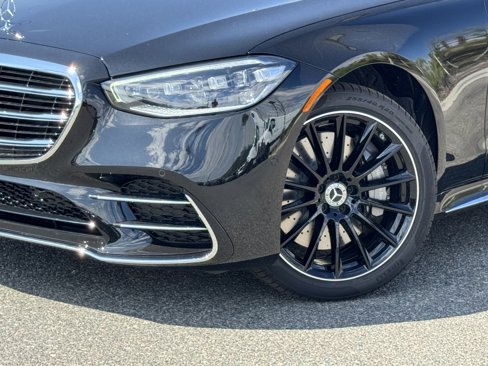 New 2026 Mercedes-Benz S 580 4MATIC Sedan image 4