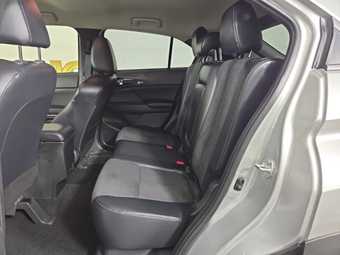 New 2025 Mitsubishi Eclipse Cross SE image 11