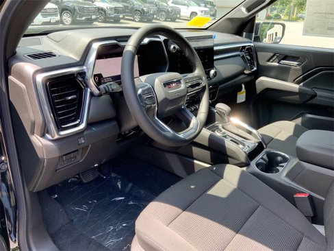 New 2025 GMC Canyon Elevation w/ Convenience Package image 10