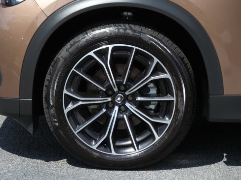 Certified 2025 MAZDA CX-70 Plug-In Hybrid w/ Premium Plus image 21