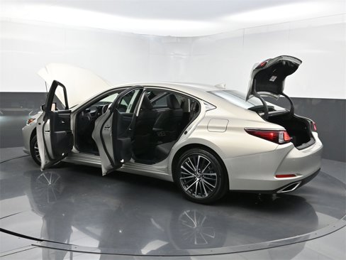 Used 2024 Lexus ES 350 w/ Premium Package image 40