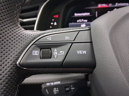 New 2026 Audi SQ7 Prestige image 15