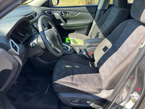 Used 2015 Nissan Rogue SV w/ SV Premium Package image 13