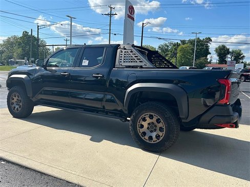 New 2025 Toyota Tacoma 4x4 Double Cab Hybrid image 8