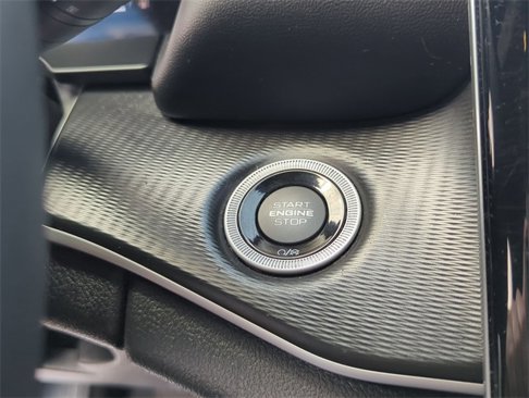 Used 2023 Jeep Grand Cherokee Altitude image 16