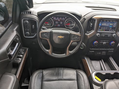Used 2022 Chevrolet Silverado 1500 High Country image 14