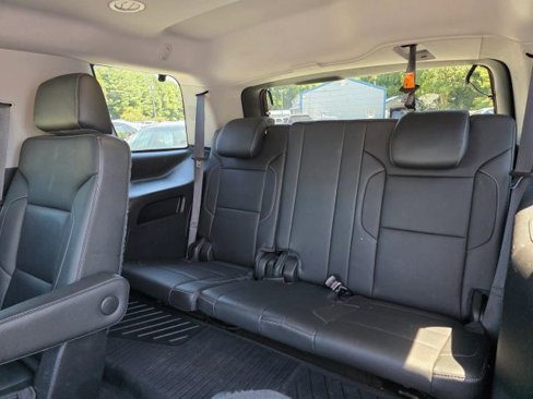 Used 2018 GMC Yukon SLT w/ Premium Edition image 19