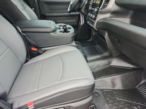 New 2025 RAM 5500 Tradesman image 36