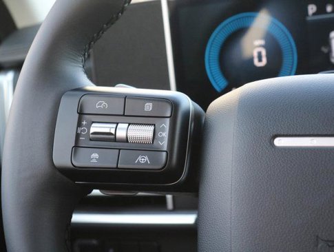 New 2025 Hyundai Santa Fe SEL image 19