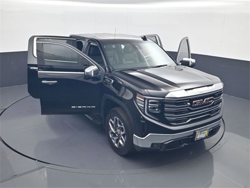 Used 2023 GMC Sierra 1500 SLT w/ SLT Premium Package image 29