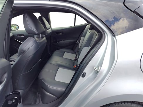 Used 2025 Toyota Corolla XSE image 15