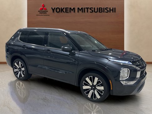 New 2025 Mitsubishi Outlander SEL image 6