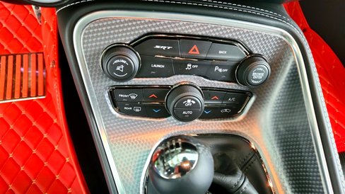 Used 2015 Dodge Challenger SRT Hellcat image 44