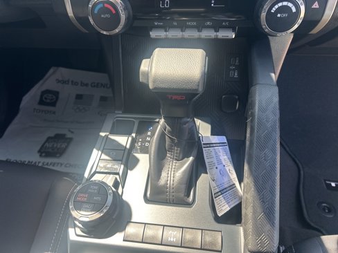 New 2025 Toyota Tacoma TRD Off-Road image 21