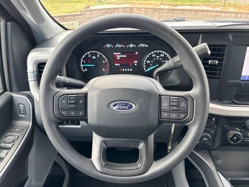 Used 2025 Ford F250 XLT w/ 360-Degree Camera Package image 14
