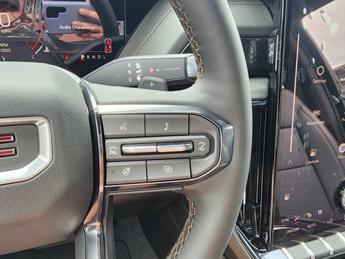New 2026 GMC Yukon AT4 w/ AT4 Premium Package image 21