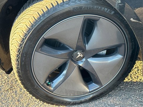 Used 2020 Tesla Model 3 Long Range image 29