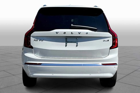 New 2026 Volvo XC90 B6 Plus w/ Protection Package Premier image 4