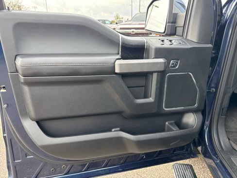 Used 2018 Ford F150 Platinum w/ Equipment Group 701A Luxury image 14