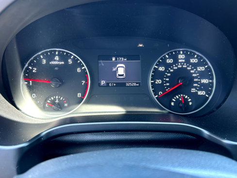 Used 2022 Kia Seltos LX image 9