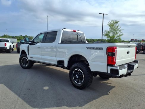 New 2025 Ford F250 Lariat image 5