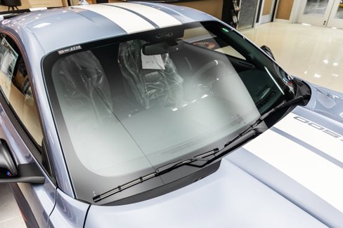 Used 2022 Ford Mustang Shelby GT500 w/ Carbon Fiber Track Pack image 25