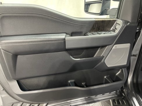 Used 2024 Ford F250 Lariat w/ Lariat Ultimate Package image 9