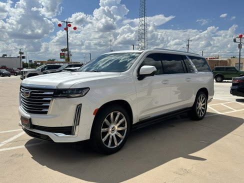 Used 2021 Cadillac Escalade ESV Premium Luxury Platinum image 12