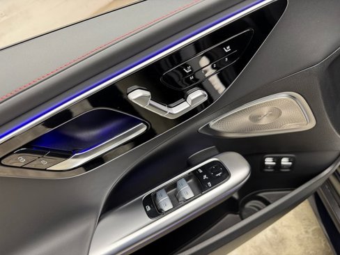 New 2025 Mercedes-Benz C 63 AMG S image 11