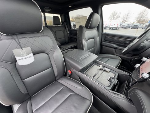 New 2025 RAM 1500 Limited image 29