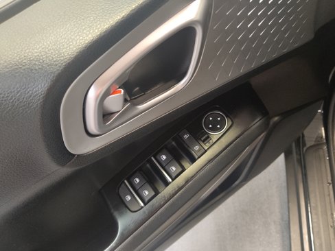 Used 2024 Kia Soul LX image 27
