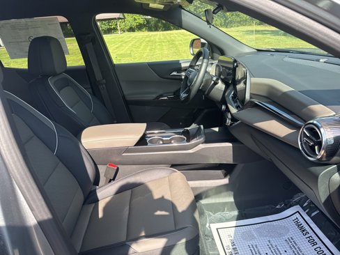 New 2025 Chevrolet Equinox LT w/ Convenience Package II image 15