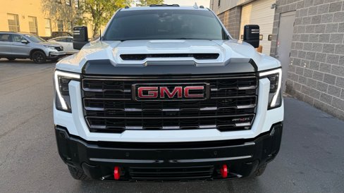 Used 2025 GMC Sierra 2500 AT4X image 31