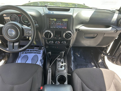 Used 2015 Jeep Wrangler Unlimited Sport image 27