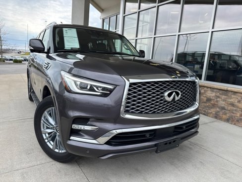 Used 2024 INFINITI QX80 Luxe image 2