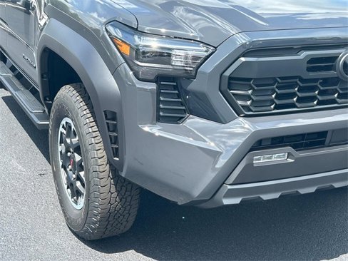 New 2025 Toyota Tacoma TRD Off-Road image 10