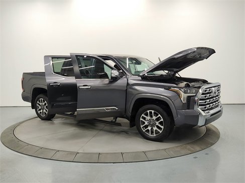 Used 2025 Toyota Tundra 1794 Edition image 9