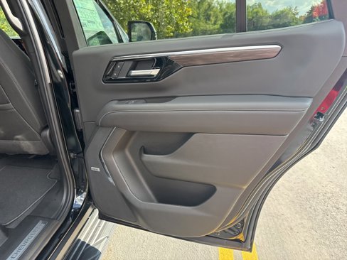 New 2025 Chevrolet Tahoe Premier w/ Sun And Tow Package image 31