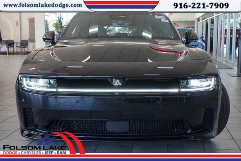 New 2025 Dodge Charger R/T Scat Pack w/ Track Pack image 2