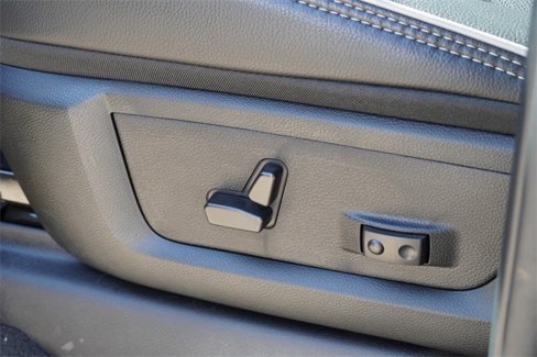 New 2025 RAM 2500 Laramie image 19