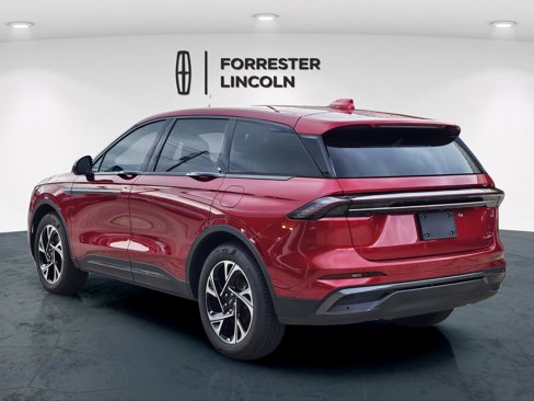 New 2025 Lincoln Nautilus Premier w/ Jet Appearance Package image 5