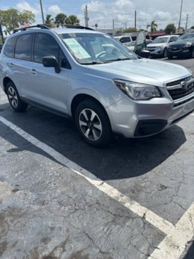 Used 2017 Subaru Forester 2.5i w/ Alloy Wheel Package image 4