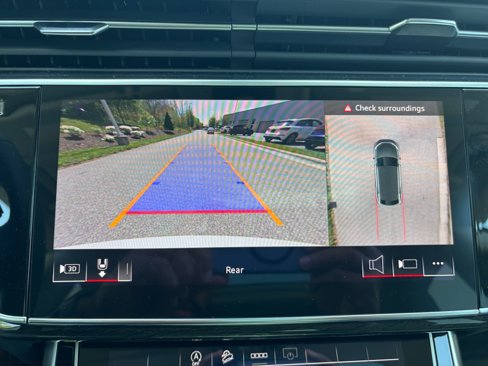 New 2025 Audi Q8 Premium image 19