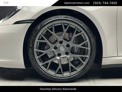 Used 2024 Porsche 911 Carrera T w/ Sportdesign Package image 39