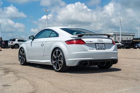 Used 2018 Audi TT RS image 7
