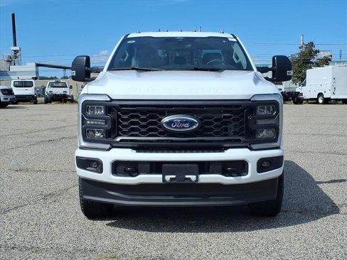 New 2026 Ford F350 XL image 2
