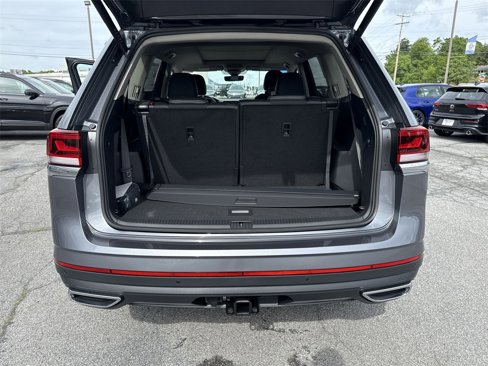 New 2025 Volkswagen Atlas SE image 47